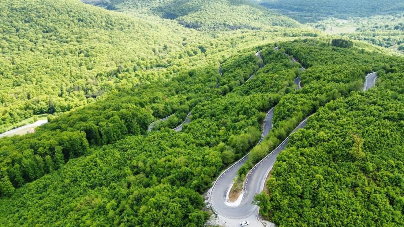 Lotul I al unui drum spectaculos printre munți și păduri, recepționat în Alba. Transapuseana va face legătura între Munții Apuseni și Autostrada A10, la Aiud