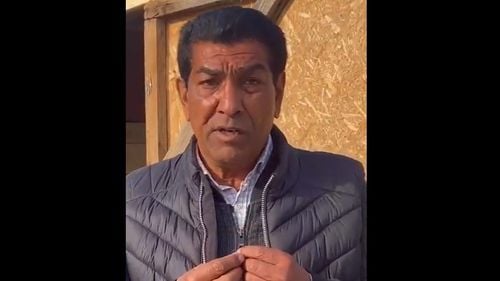 VIDEO Primul mesaj pro-vaccinare în limba romilor: Împăratul Viorii din Clejani îi îndeamnă să se vaccineze, „să fim și noi în pas cu lumea”