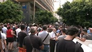 Un libanez a luat ostatici angajații unei bănci pentru a-și recupera economiile