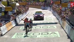 Victor Campanaerts, învingător în premieră în etapa a 18-a din Turul Franței / Belgianul a plâns la final