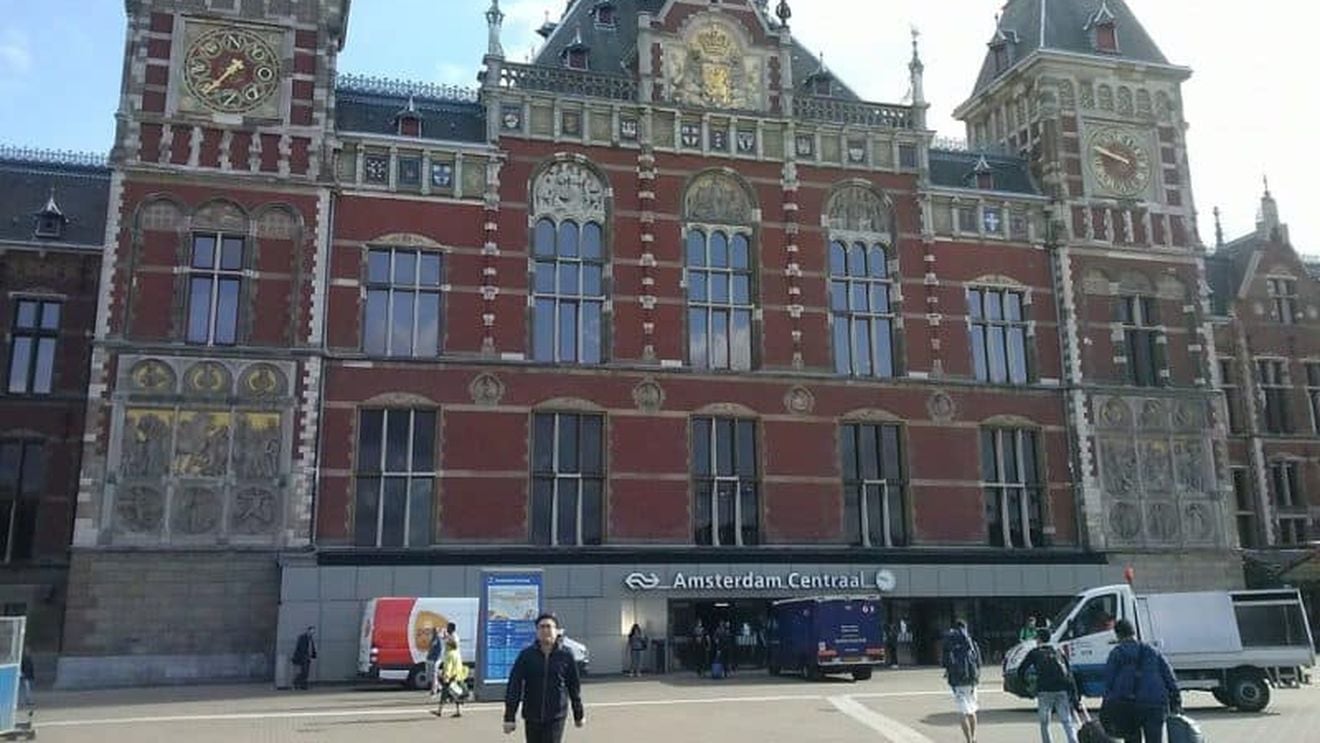 O tehnică israeliană de identificare a potențialilor teroriști i-a ajutat pe polițiști să îl anhileze rapid pe jihadistul care a înjunghiat doi turiști în Amsterdam