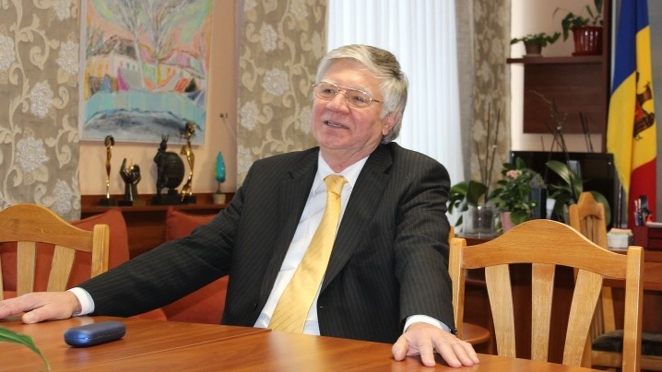 Ambasadorul ungar la Chișinău a fost convocat la Ministerul de Externe după ce a accidentat ușor un polițist