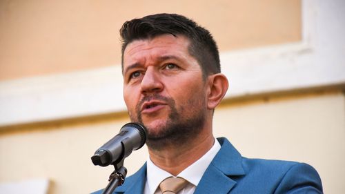 Profesorii vor fi obligați să aibă activități legate de prevenția și combaterea consumului de droguri, în cadrul programului “Școala Altfel”, din acest an școlar, spune secretarul de stat în Ministerul Educației Kallós Zoltán