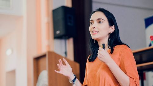 Antonia Pup, fostă elevă cu 10 la Bac și ex-președintele Consiliului Elevilor, refuză 3.000 de lei de la Guvern: Vreți performanță? Aduceți profesori buni în rural, creșteți bursele nu doar atunci când folosiți asta drept un laitmotiv electoral