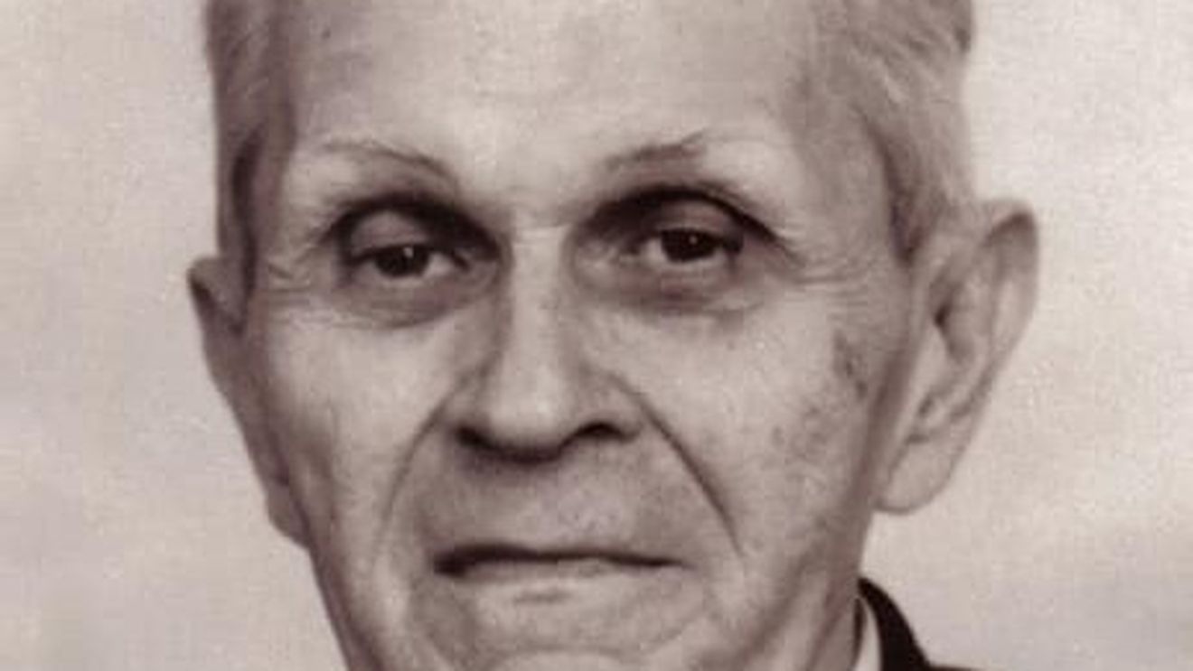 Un bust al fostului lider ţărănist Corneliu Coposu a fost dezvelit la Alba Iulia, la 27 de ani de la moartea sa