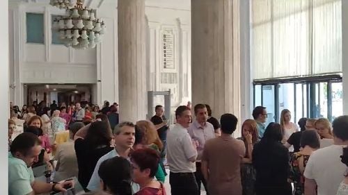 Marcel Boloș, după protestul spontan al angajaților: ”Să dăm propriul exemplu de auto-management performant”/ Demersuri pentru un statut al finanțistului