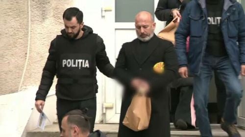 Patronul Fermei Dacilor, revoltat că i se cere socoteală pentru cei 8 morți. Supraviețuitor: Petru și Victor țipau de durere