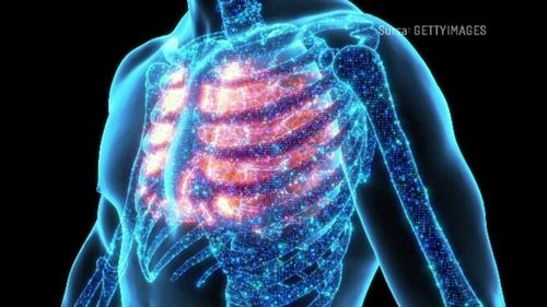 Boala care afectează tot mai mulți români. Un bărbat a crezut că e doar o răceală, iar acum și copiii săi sunt în spital