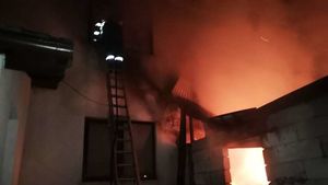 Primarul suspectat că a dat foc primăriei din Beleți-Negrești a fost găsit de polițiști/ Bărbatul se ascundea în Pitești și era în hipotermie