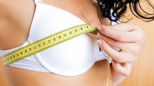 Autoritatea de reglementare din Marea Britanie cere publicitarilor să evite imaginile „iresponsabile” cu modele excesiv de slabe