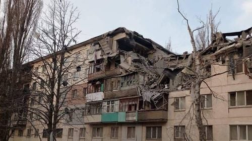 Un cartier rezidențial din Lysychansk, regiunea Lugansk, a fost bombardat de forțele ruse/ Autoritățile ucrainene anunță că există victime