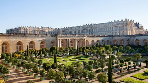 Turiștii pot discuta acum direct cu statuile de la Palatul Versailles, grație inteligenței artificiale