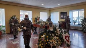 VIDEO Benone Sinulescu, înmormântat cu onorouri militare /Sute de persoane au participat la funeralii