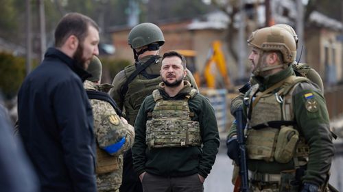 Zelenski îi acuză pe ruşi: Au început un război la scară largă şi se comportă ca şi cum noi suntem de vină