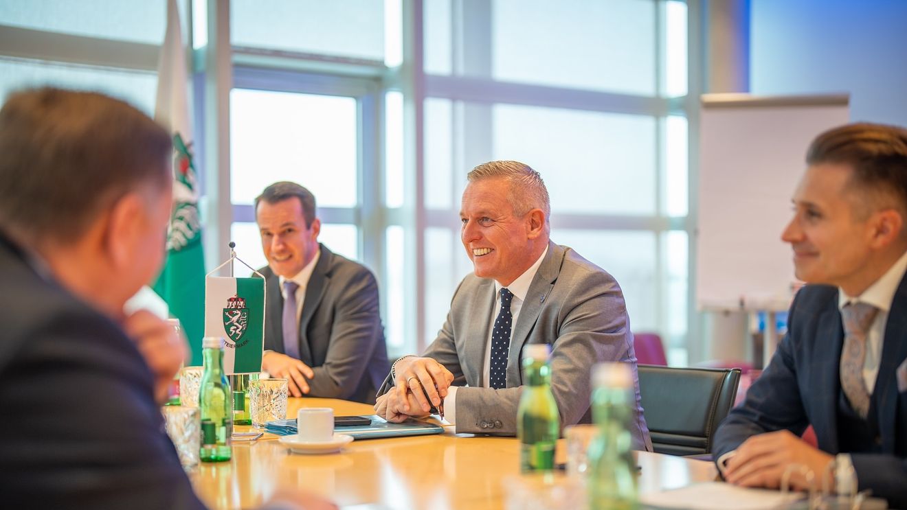 Formațiunea de extremă dreapta Partidul Libertății, eurosceptic și pro-Rusia, va conduce pentru prima dată guvernul în landul Stiria din Austria