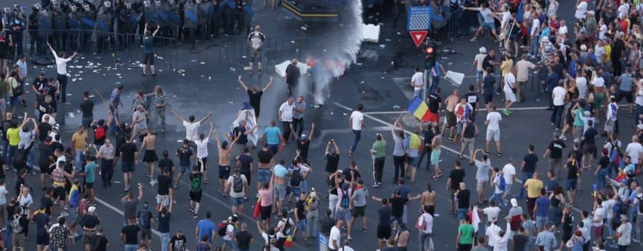 BREAKING | Achitări pe bandă în Dosarul 10 August: foștii șefi ai Jandarmeriei Gheorghe Sebastian Cucoş, Cătălin Sindile, Laurențiu Cazan și alți ofițeri scapă de răspundere pentru reprimarea violentă a protestului din 2018 / Sentința nu este definitivă
