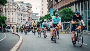 Record la cea de-a treia ediție a L’Étape Romania by Tour de France. 2.500 de concurenți au trăit magia celui mai mare festival de ciclism din România (Parteneriat)