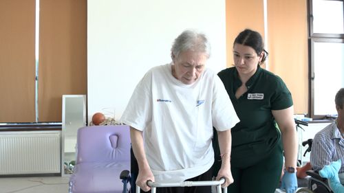 Patru luni imobilizată la pat, după o operație la șold. Care era dorința cea mai arzătoare a unei paciente