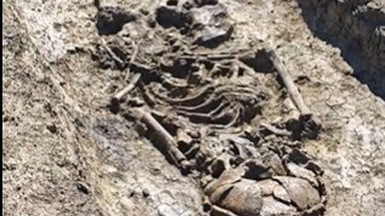 Noi descoperiri arheologice la Iclod, în Cluj / Morminte vechi de peste 6.000 de ani și urmele unei așezări fortificate / ”În arheologie, răspunsurile nu apar odată cu scoaterea unui obiect din pământ”