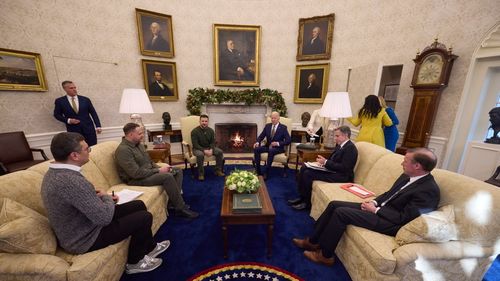 Un oficial de la Casa Albă dezvăluie ce impresie i-a făcut Zelenski lui Biden: A fost foarte convingător cu privire la motivul pentru care sprijinul a fost atât de important în trecut şi cum priveşte el acest sprijin