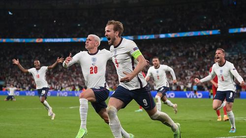 Succesul echipei de fotbal a Angliei la Euro 2020 ar putea sta în spatele răspândirii mai rapide a infecțiilor la bărbați decât la femei în ultimele două săptămâni în Marea Britanie