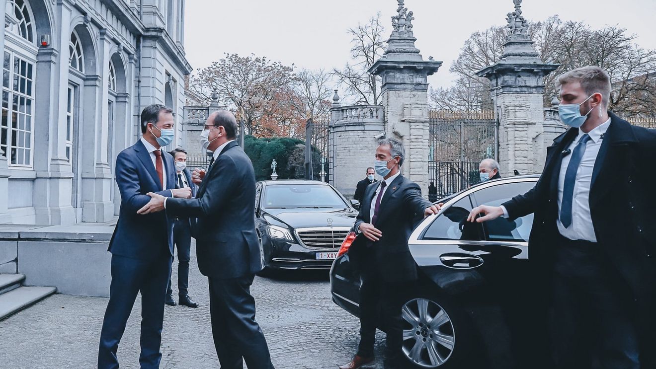 Premierul Franței, testat pozitiv la COVID-19. Prim-ministrul belgian și patru miniștri, în carantină după ce s-au întâlnit luni cu Castex