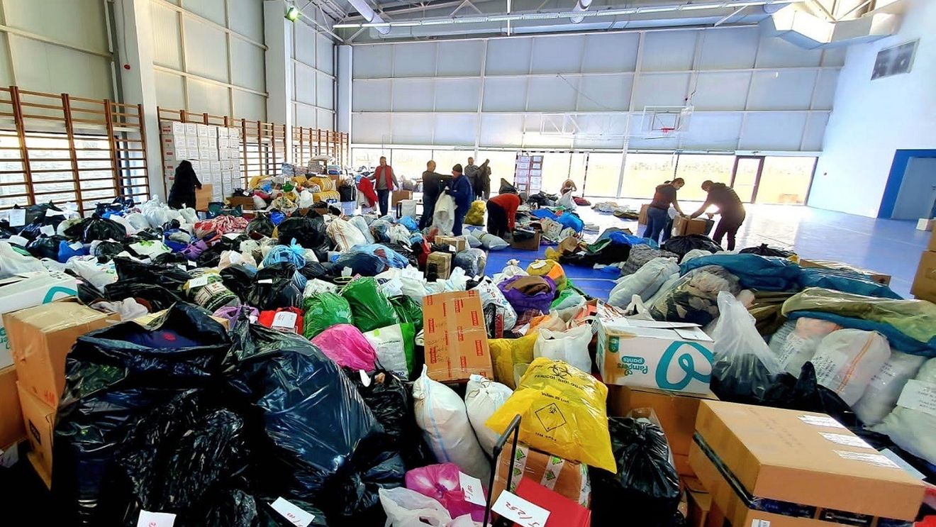 Mai multe tone de ajutoare donate de locuitori și agenție economici din Sectorul 4 pleacă vineri spre Turcia
