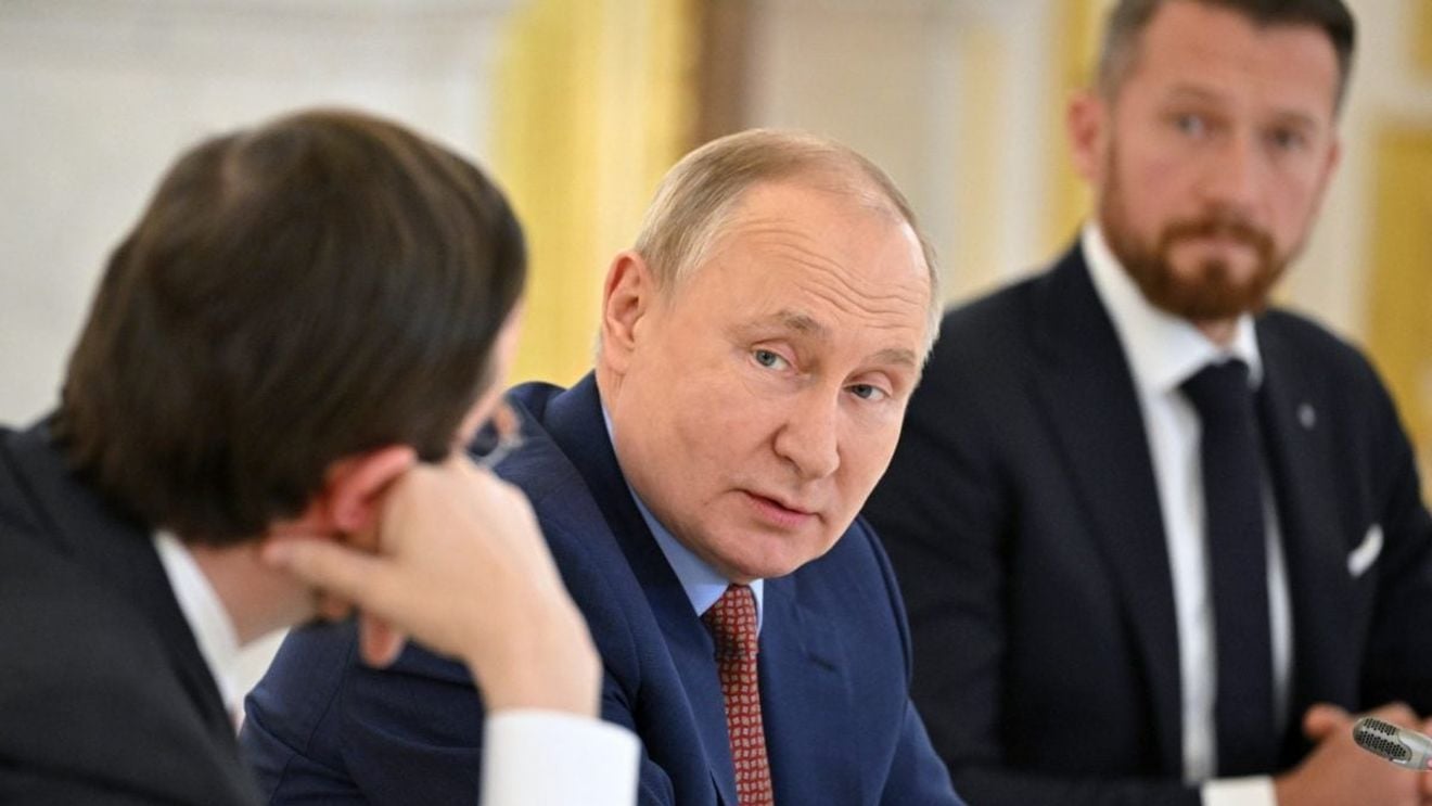 Analiză Yale: Retragerea companiilor și sancțiunile paralizează economia rusă. Rusia a pierdut companii care reprezintă circa 40% din PIB/ Piețele financiare rusești au cele mai slabe performanțe din întreaga lume în acest an