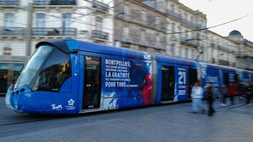 Transportul public din Montpellier, gratuit pentru rezidenți / Alte orașe europene în care locuitoii nu plătesc pentru călătorie