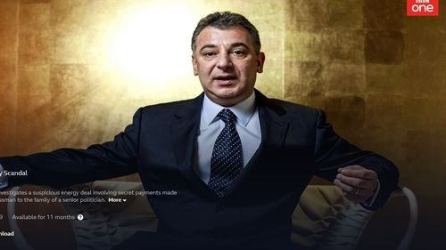 VIDEO Omul de afaceri român Frank Timiș, acuzat că l-a mituit pe fratele președintelui din Senegal pentru a câștiga concesiuni de gaz. Afacerea a fost cumpărată ulterior de British Petrolem cu miliarde de dolari