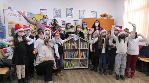 Scrisoare deschisă către ministrul Educației, pentru dotarea claselor cu minibiblioteci și cărți noi