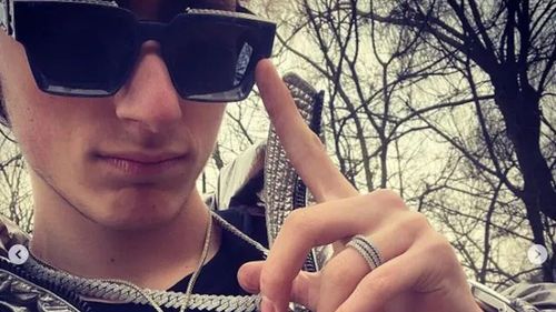 RECHIZITORIU Petrecerile cu droguri din casa lui Vlad Pascu, descrise de participanți: se consuma de la cocaină și canabis până la metamfetamină, oxicodonă și fentanil / Mama lui ar fi știut că este consumator de droguri