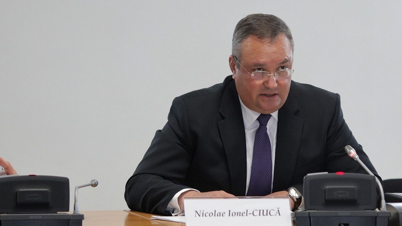 VIDEO Prima declarație a premierului interimar Nicolae Ciucă: În perioada următoare vom continua să focalizăm atenția Guvernului pe gestionarea pandemiei COVID-19 / Îi mulțumesc domnului Ludovic Orban pentru echilibru