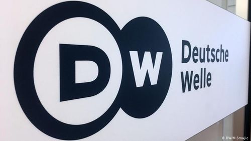 Rusia anunță „închiderea biroului” Deutsche Welle din Moscova și „întreruperea” transmisiunilor postului german de stat pe teritoriul rus, ca represalii la interzicerea RT în Germania