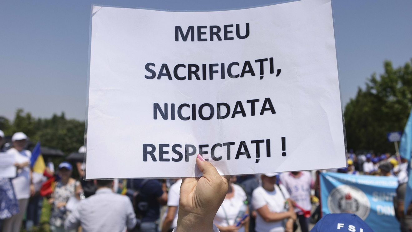 Nou protest în Piaţa Victoriei faţă de măsurile fiscale / Sindicaliștii acuză că acestea „afectează grav capacitatea de administrare a fondurilor europene”