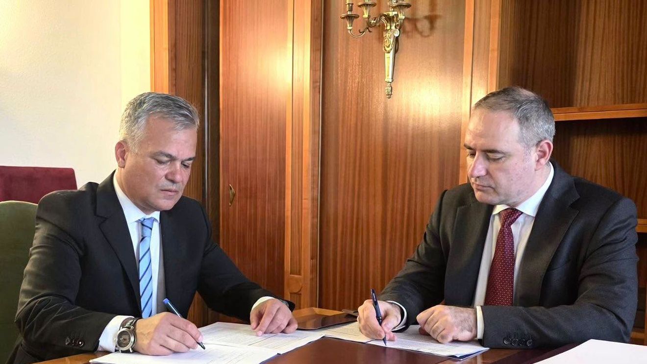 Adrian Veștea, întâlnire cu „actualul și viitorul ministru” al Finanțelor, Alexandru Nazare: „ Am discutat despre execuția bugetară de până acum, despre perspectivele următoarelor luni, dar și despre măsurile concrete pe care le vom include în programul de guvernare”