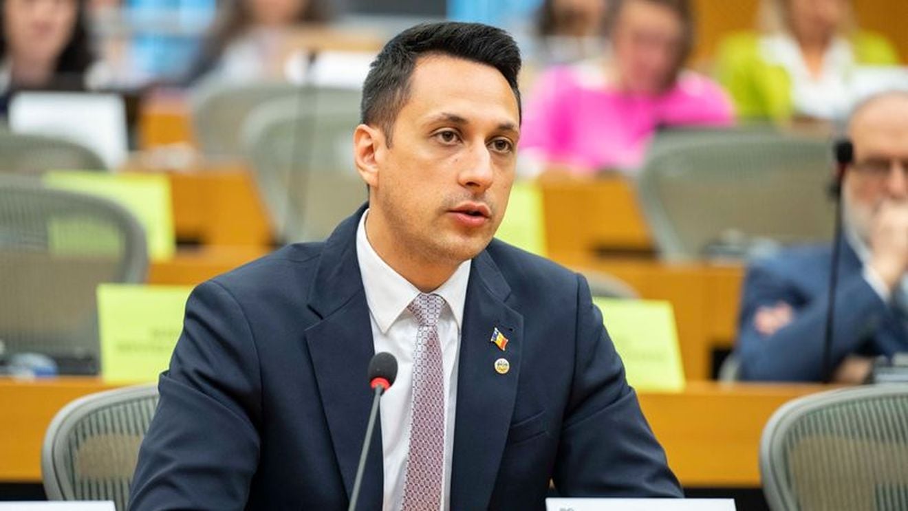 Europarlamentarul USR, Vlad Gheorghe: Voi înstiința Comisia Europeană despre o serie de informații neconforme cu realitatea ce apar în Raportul UE privind statul de drept în România / Am aflat cu surprindere că în România lupta anti-corupție merge unsă