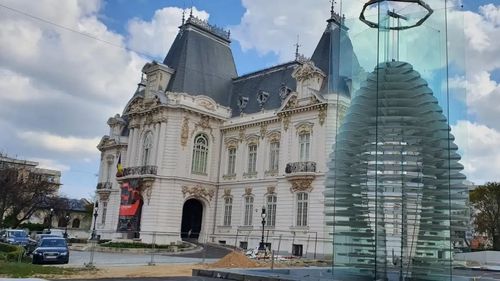 Oul lui Brâncuşi va fi inaugurat cu fast în Craiova / 300 de invitaţi vor păşi pe covorul roşu şi vor socializa în acorduri simfonice / Recital Tudor Gheorghe / Buget de un sfert de milion de lei