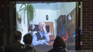 Un documentar despre pedofilie zguduie Polonia / Întrebarea unei victime către un preot catolic: Ce credeți că simte un copil când are parte de un sărut franțuzesc în spatele ușilor închise?