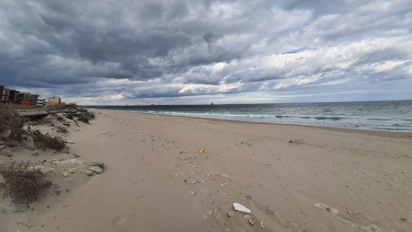 METEO Ploile revin în Dobrogea: Vremea se răcorește pe litoral în week-end