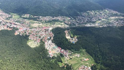 Vacanţa de Paşte: Oferte pentru toate buzunarele pe Valea Prahovei, pentru Sărbătorile Pascale