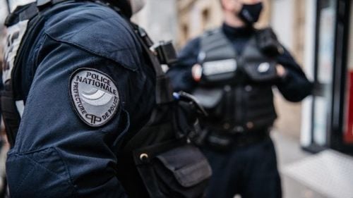 Un şofer a fost reţinut în Franța după ce a lovit intenţionat pietoni strigând „Allah Akbar”/ Zece persoane au fost rănite, patru sunt „în urgenţă absolută”