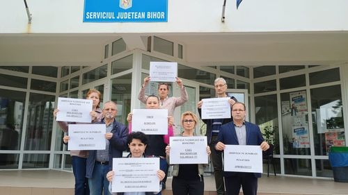 Angajații Arhivelor Naționale din aproape toată țara au organizat proteste față de diferențele de salarizare dintre serviciile județene și aparatul central al instituției
