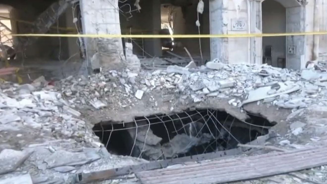 VIDEO 15 morți, după ce forțele israeliene au lovit un cartier din Damasc unde se află sediile mai multor servicii de informații și de securitate