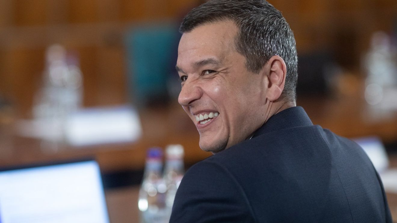 Parlamentul își alege marți președinții celor două camere / PSD l-a propus pe Sorin Grindeanu la Camera Deputaților, PNL pe Mircea Abrudean la Senat