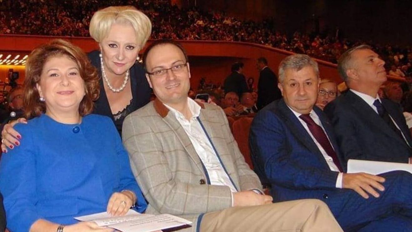 Poza zilei: Rovana Plumb, Alexandru Cumpănașu și Viorica Dăncilă, eroii negativi ai momentului, în același cadru