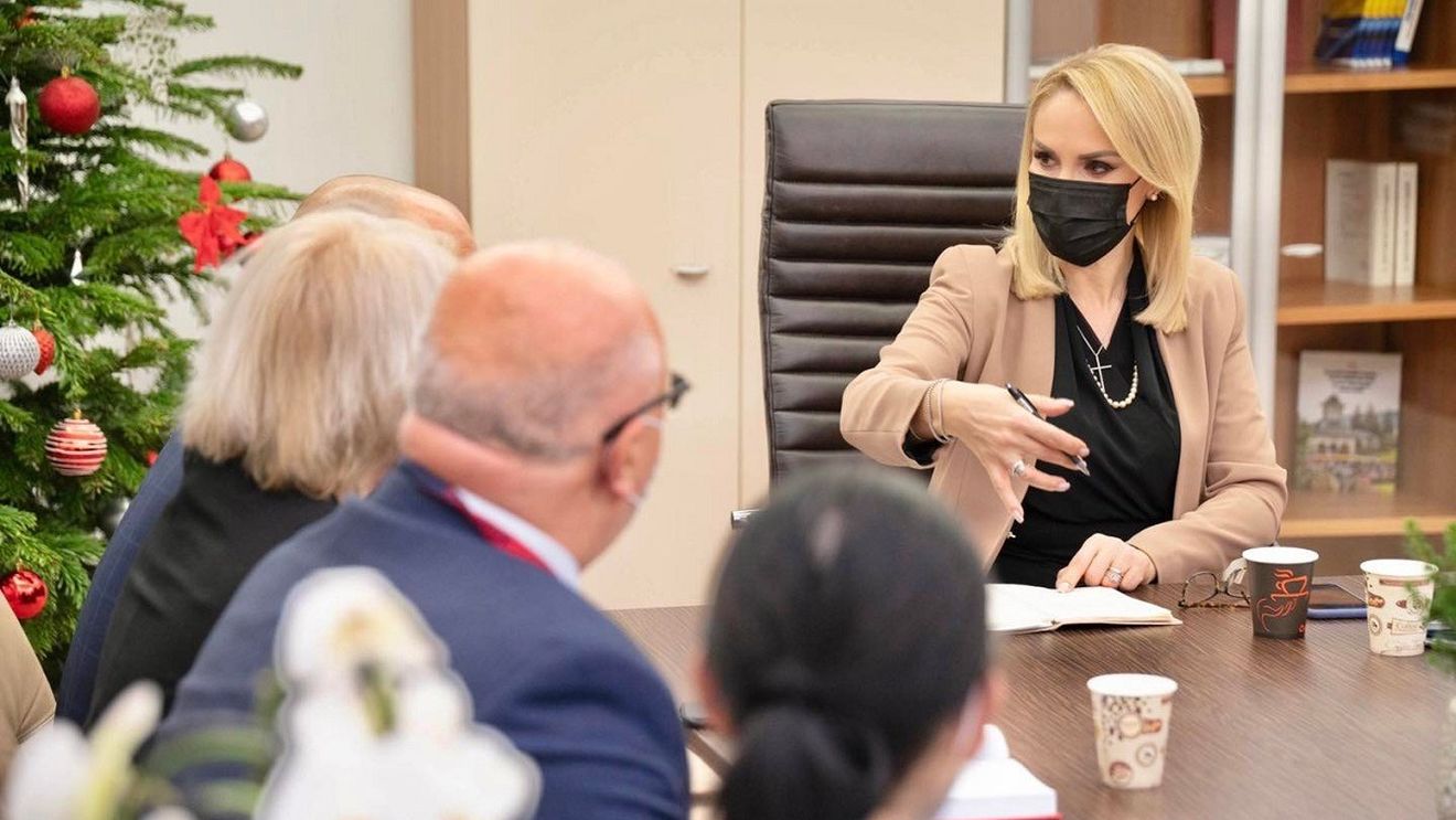 Firea vrea să extindă la nivel național programele inițiate la Primăria Capitalei: decontarea analizelor pentru viitoare mame, sprijin pentru nou născuți, cuplurile infertile, tineri, familiile monoparentale, victimele violenței domestice