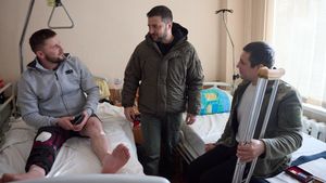 Zelenski a călătorit la Harkov, unde s-a întâlnit cu medici militari și soldați răniți: "Aveți grijă de voi, pentru că voi aveți grijă de Ucraina"