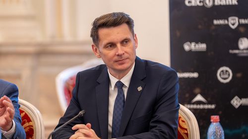 Președintele Senatului despre votul pentru ICR: PSD și AUR au reușit încă o dată să găsească o formulă de colaborare / ”Lucrează împreună când e vorba de propriile interese”