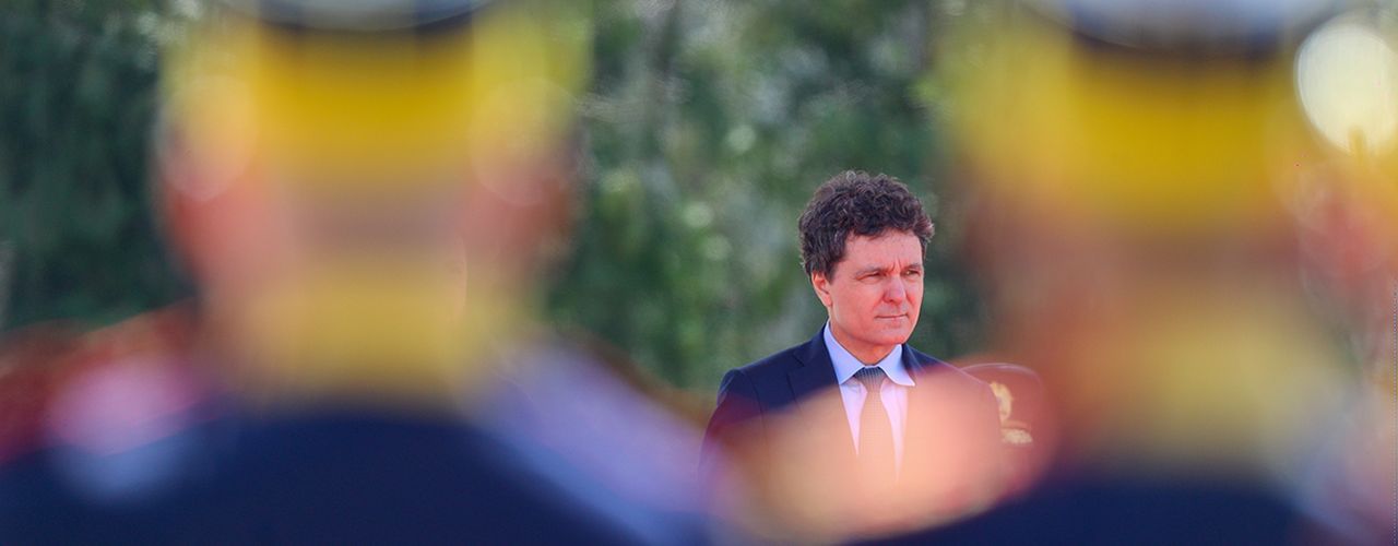 Nicușor Dan îi convoacă luni pe liderii partidelor din fosta coaliție la Palatul Cotroceni, de la ora 9:00, pentru noi discuții privind formarea Guvernului